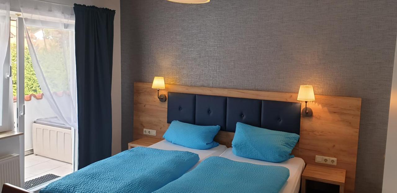 Apartmenthaus "Zum Lowen" Heidelberg - Ziegelhausen Екстер'єр фото