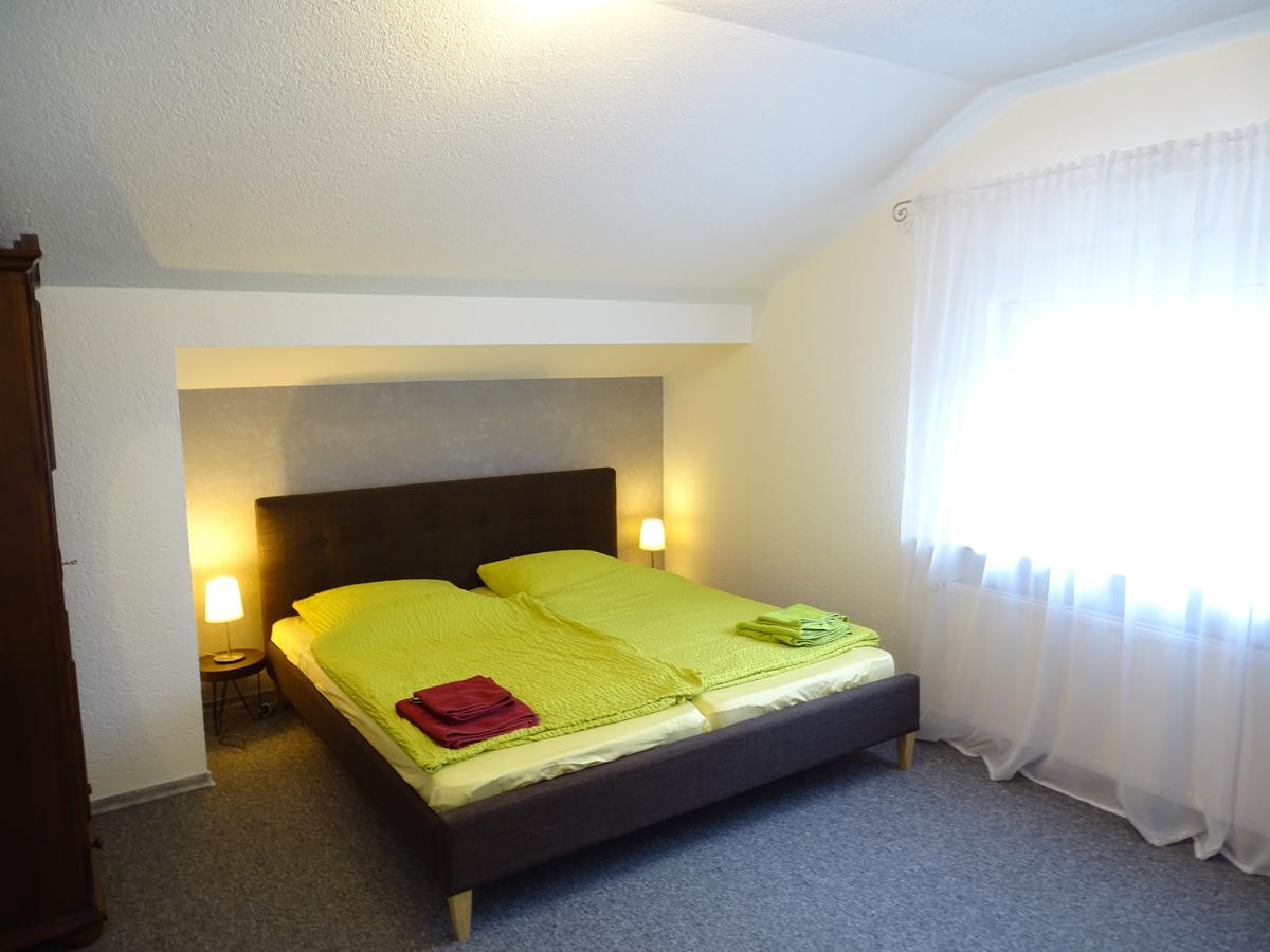 Apartmenthaus "Zum Lowen" Heidelberg - Ziegelhausen Екстер'єр фото